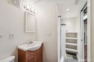 7002 28th Ave NW, Seattle, WA 98117 - Photo 15