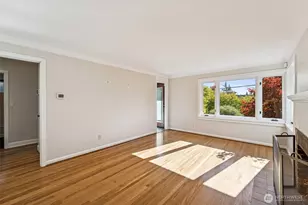 7002 28th Ave NW, Seattle, WA 98117 - Photo 9