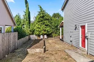 428 S 2nd Pl, Kalama, WA 98625 - Photo 31