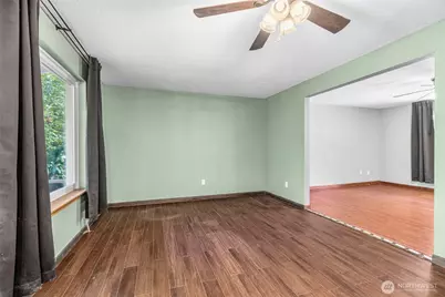 428 S 2nd Place, Kalama, WA 98625 - Photo 5