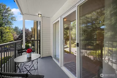 12631 NE 9th Place #C205, Bellevue, WA 98005 - Photo 17