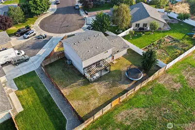 1737 W Mockingbird Street, Moses Lake, WA 98837 - Photo 33