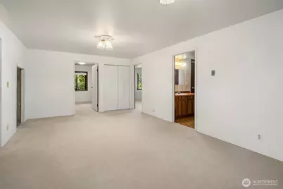 19510 SE May Valley Road, Issaquah, WA 98027 - Photo 27
