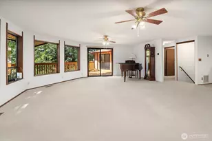 19510 SE May Valley Rd, Issaquah, WA 98027 - Photo 5