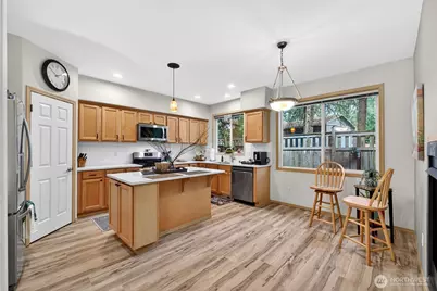 16614 SE 256th Street #E2, Covington, WA 98042 - Photo 9