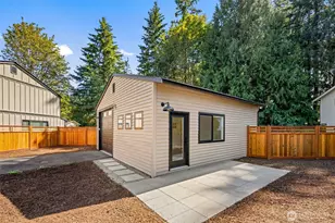 17409 NE 136th St, Redmond, WA 98052 - Photo 33