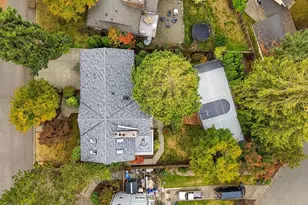 20130 44th Ave NE, Lake Forest Park, WA 98155 - Photo 35