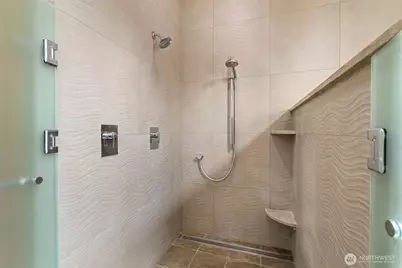 7627 Cooper Point Road NW, Olympia, WA 98502 - Photo 21