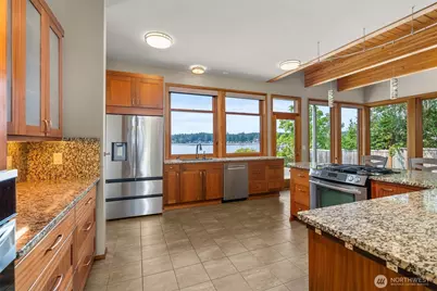7627 Cooper Point Road NW, Olympia, WA 98502 - Photo 15