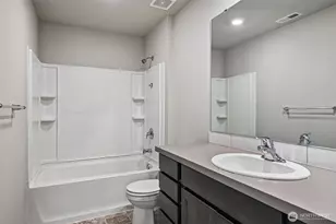 18910 Liberty Ridge Ln E, Puyallup, WA 98374 - Photo 21