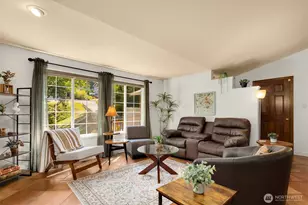 15721 81st Ave NE, Kenmore, WA 98028 - Photo 5