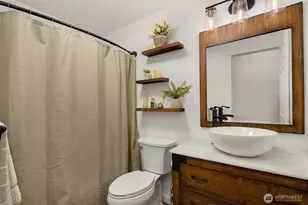 15721 81st Ave NE, Kenmore, WA 98028 - Photo 21