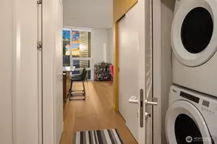 121 Stewart St, Seattle, WA 98101 - Photo 21