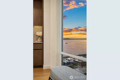 121 Stewart Street #2501, Seattle, WA 98101 - Photo 9