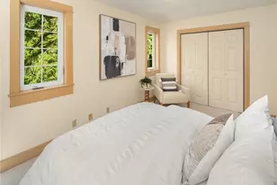 9190 NE Ruys Ln, Bainbridge Island, WA 98110 - Photo 15