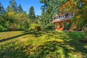 9190 NE Ruys Ln, Bainbridge Island, WA 98110 - Photo 19