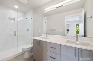 7925 230th St SW, Edmonds, WA 98026 - Photo 11