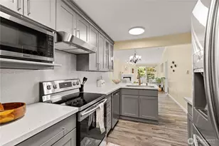 12618 100th Ln NE, Kirkland, WA 98034 - Photo 15
