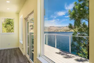 9064 S Lakeshore Rd, Chelan, WA 98816 - Photo 11