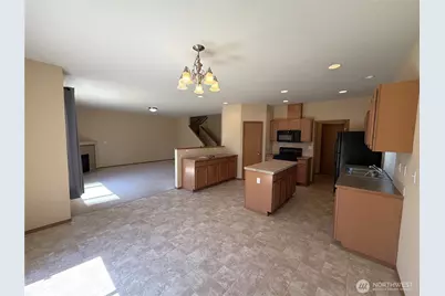 11328 185th Street E, Puyallup, WA 98374 - Photo 9