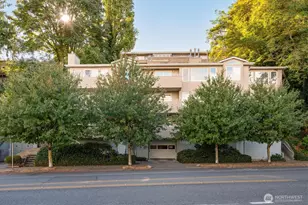 2167 Dexter Ave N, Seattle, WA 98109 - Photo 25