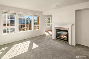13809 SE 255th Pl, Kent, WA 98042 - Photo 5