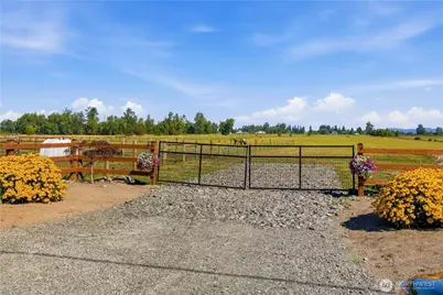 23130 SE 464th Street, Enumclaw, WA 98022 - Photo 3