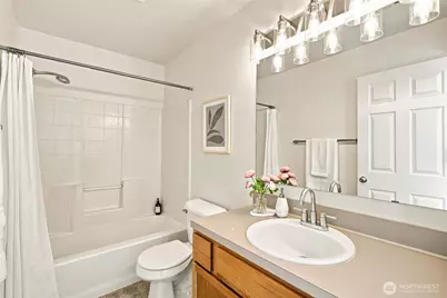 901 E Marine View Drive #104, Everett, WA 98201 - Photo 25