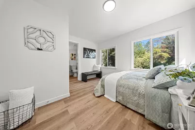 9044 9th Avenue SW, Seattle, WA 98106 - Photo 11