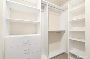 8370 Loyal Way NW, Seattle, WA 98117 - Photo 21