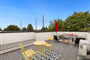 8370 Loyal Way NW, Seattle, WA 98117 - Photo 23