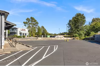 400 W Rio Vista Avenue, Burlington, WA 98233 - Photo 5
