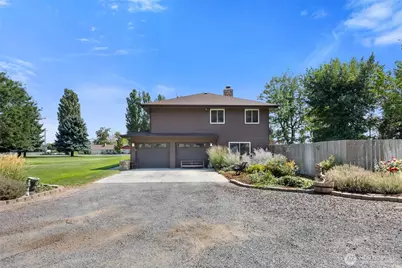 10755 SE Dune Lake Loop, Moses Lake, WA 98837 - Photo 9