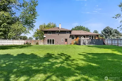 10755 SE Dune Lake Loop, Moses Lake, WA 98837 - Photo 7