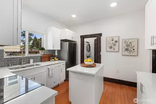 1043 S Cloverdale St, Seattle, WA 98108 - Photo 15