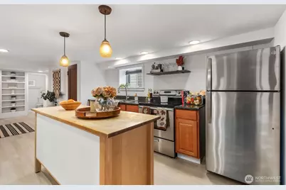 1043 S Cloverdale Street, Seattle, WA 98108 - Photo 33