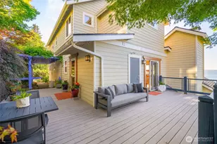 106 N State St, Bellingham, WA 98225 - Photo 5