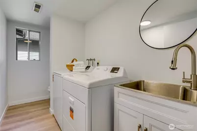 1124 S 23rd Street, Renton, WA 98055 - Photo 11