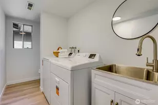 1124 S 23rd St, Renton, WA 98055 - Photo 11
