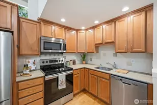 11411 102nd Ct NE, Kirkland, WA 98033 - Photo 9