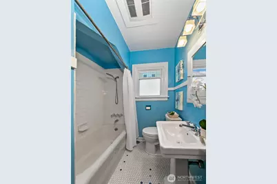 1035 NE 91st Street, Seattle, WA 98115 - Photo 11