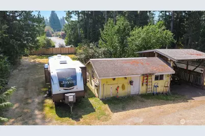 8232 184th Street SW, Edmonds, WA 98026 - Photo 21