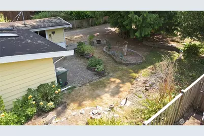 8232 184th Street SW, Edmonds, WA 98026 - Photo 9