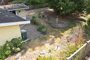 8232 184th St SW, Edmonds, WA 98026 - Photo 9