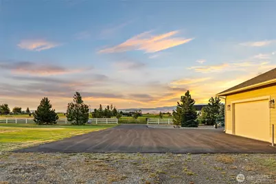 240 Majestic Heights Drive, Ellensburg, WA 98926 - Photo 7