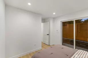 13321 3rd Ave NE, Seattle, WA 98125 - Photo 5