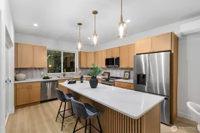 13321 3rd Avenue NE #B, Seattle, WA 98125 - Photo 15