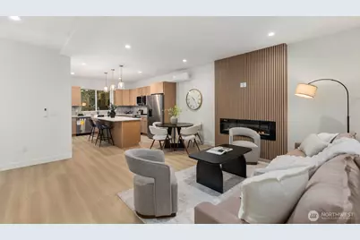 13321 3rd Avenue NE #B, Seattle, WA 98125 - Photo 9