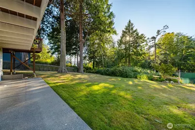 728 Tillamuk Drive, La Conner, WA 98257 - Photo 35