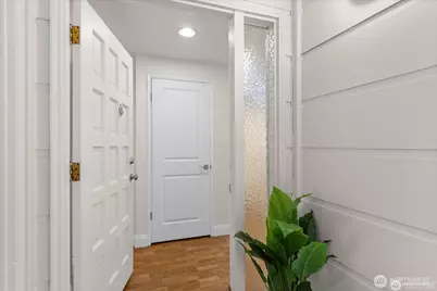3700 W 25th Place #201, Seattle, WA 98199 - Photo 5